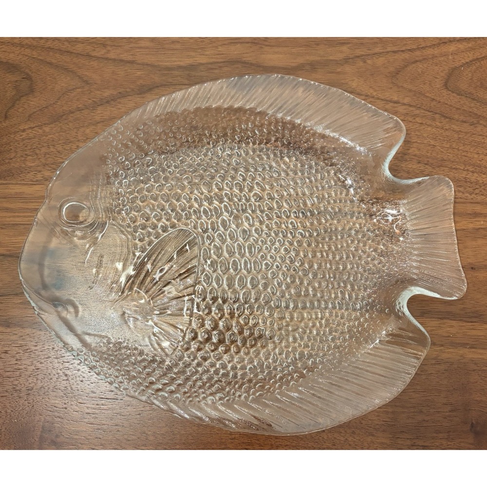Fish Shaped Plates "Poisson" Arcoroc, France, 8.25" X 10.25" SET Of 2 Plates
